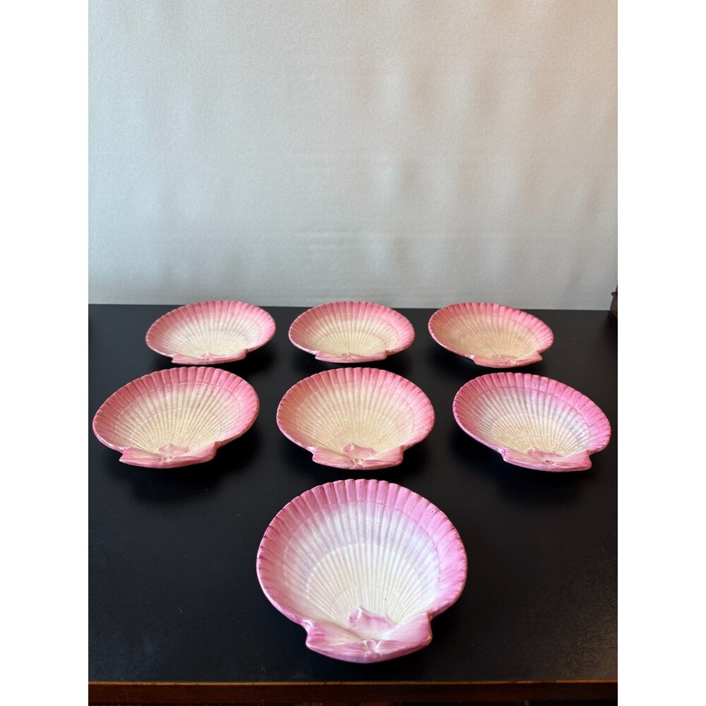 Wedgewood 19th Century Pink Pearlware Scallop Sea Shell Dishes. 7 pcs